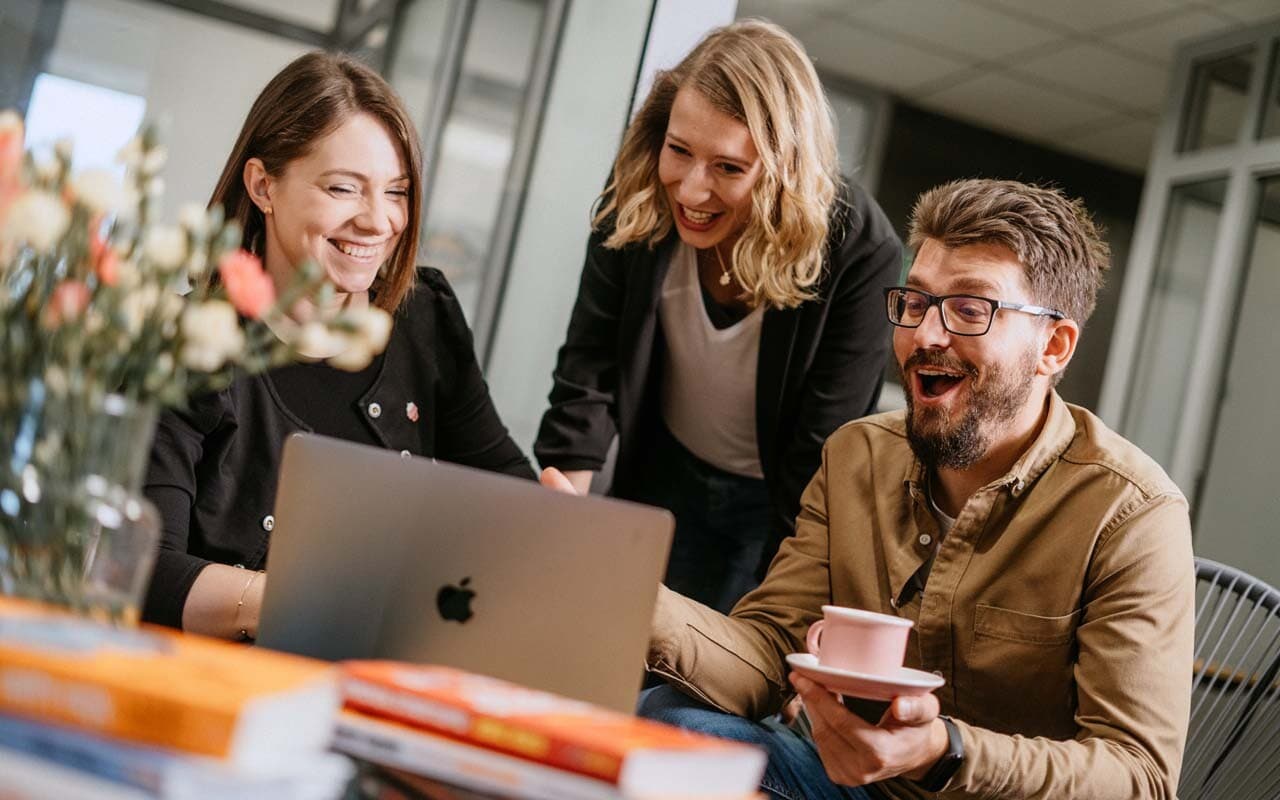 Why Every Marketer Needs a Reliable Social Media Panel