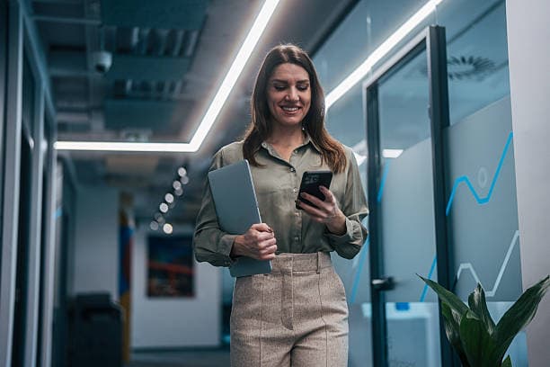 Mobile Business Mobile Deals for SMEs and Large Companies