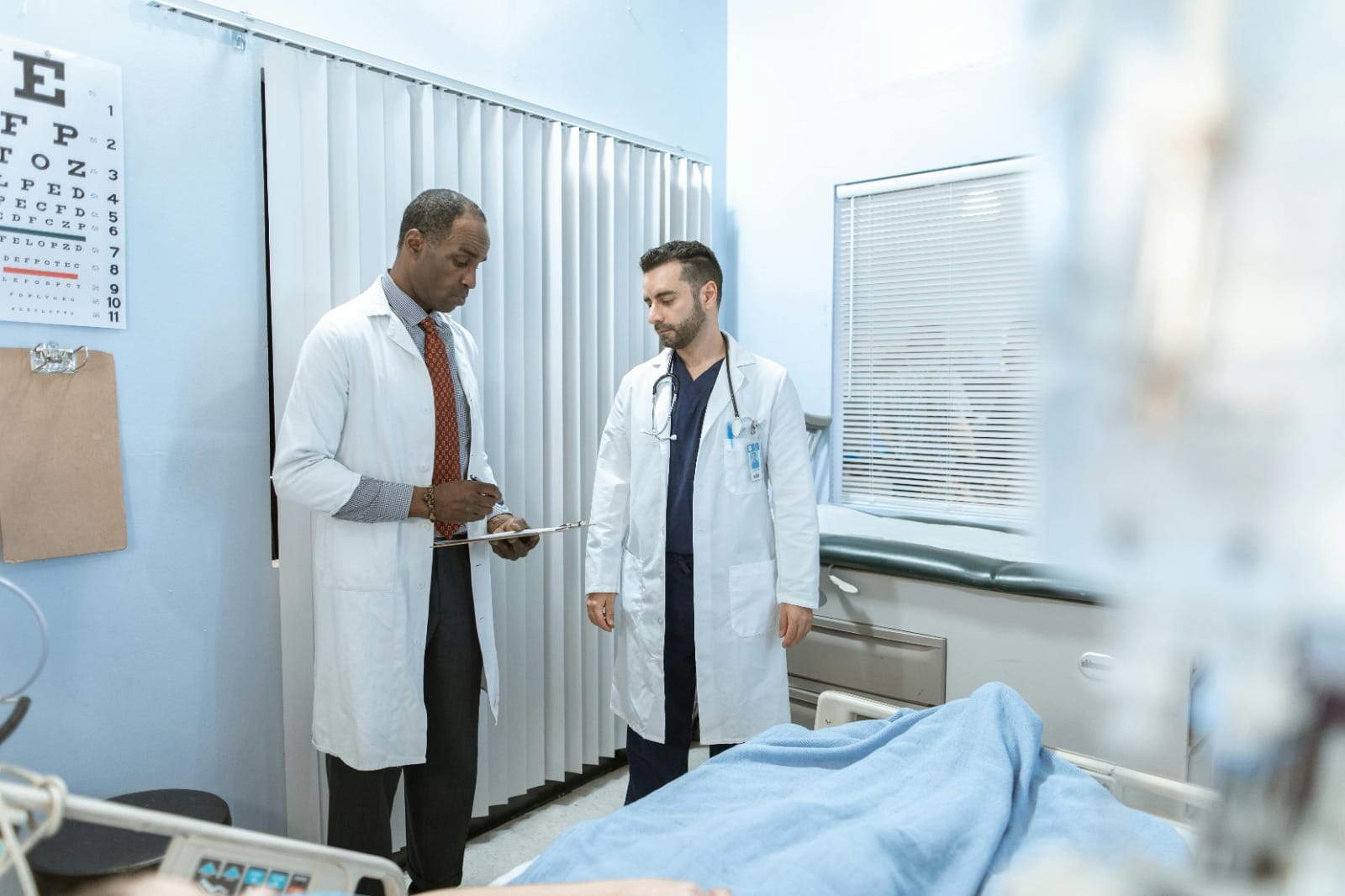 Creative High School Volunteering Ideas for Teens Interested in Medicine