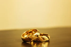 A_beautiful_set_of_two_14k_gold_ring_kept_together